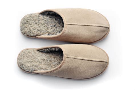 12 Best Sustainable Slippers & Slipper Brands .